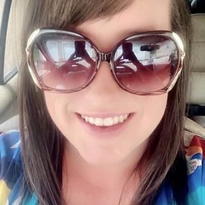 Meet your Posher, Teonna